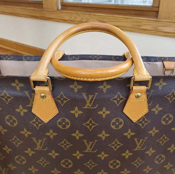 Louis Vuitton Sac Plat Handbag - Picture 5 of 16